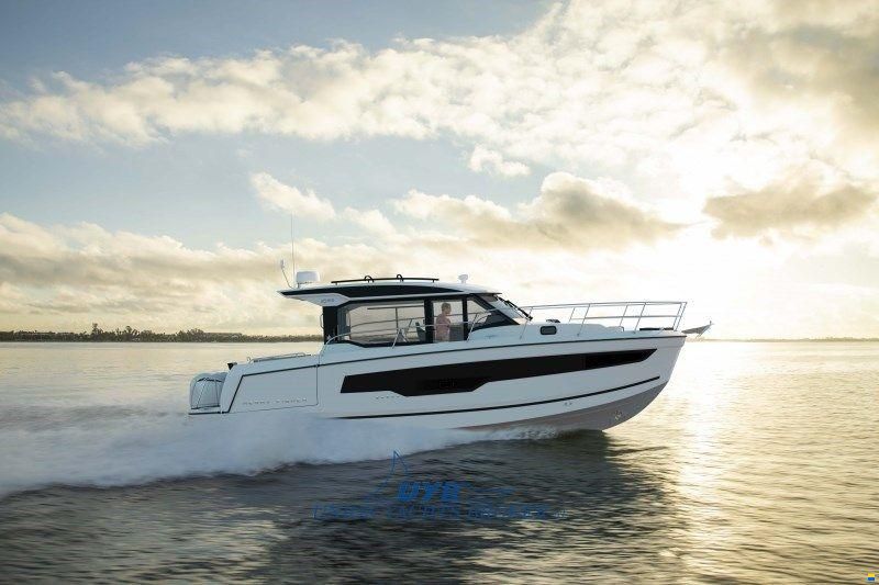 Jeanneau Merry Fisher 1095 Coup&eacute; Serie 2