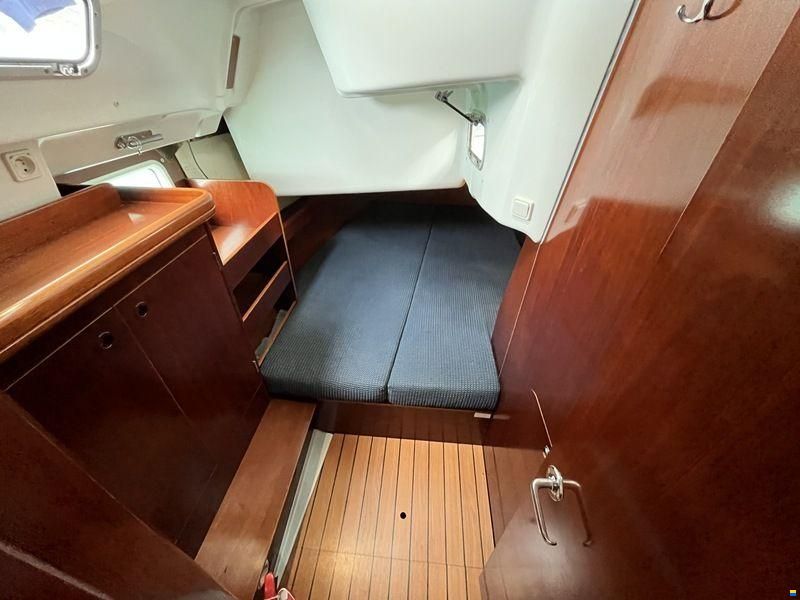 Beneteau Oceanis Clipper 423