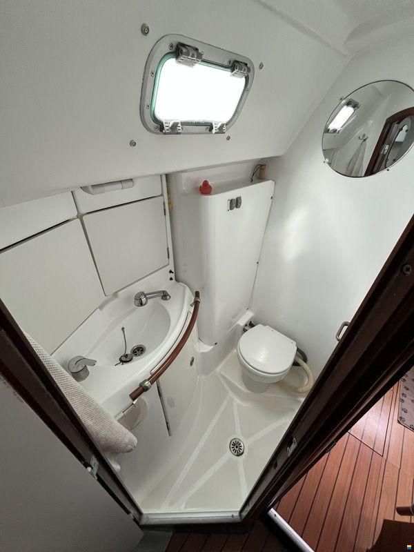 Beneteau Oceanis Clipper 423