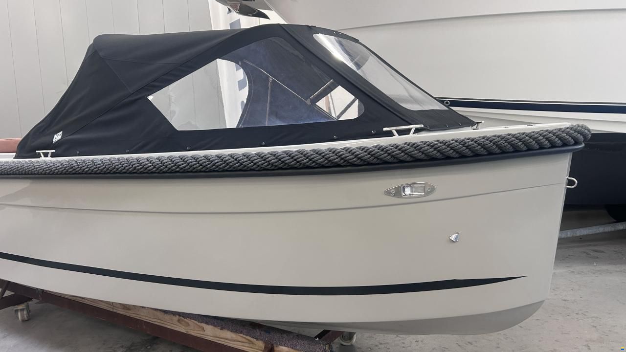 Maxima 490 Electric