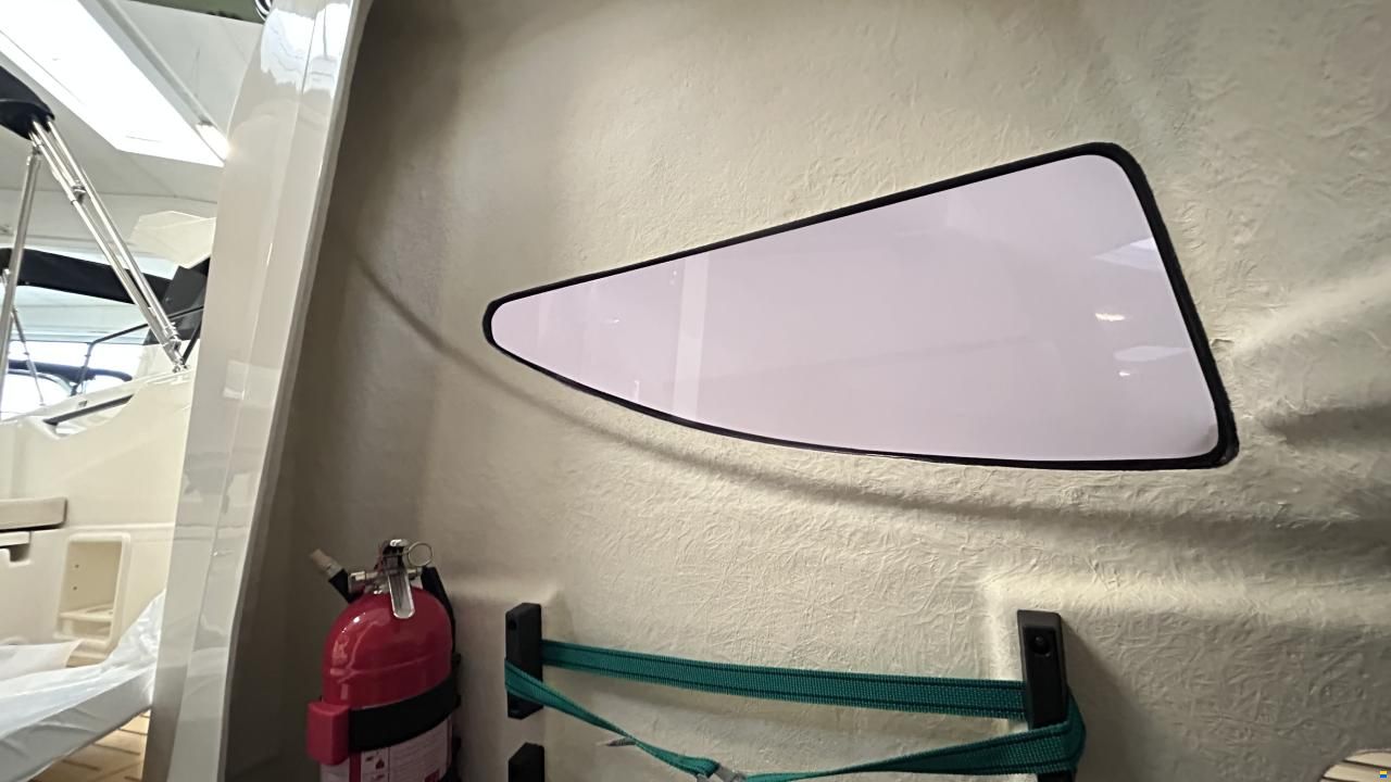 Quicksilver Activ 705 Open