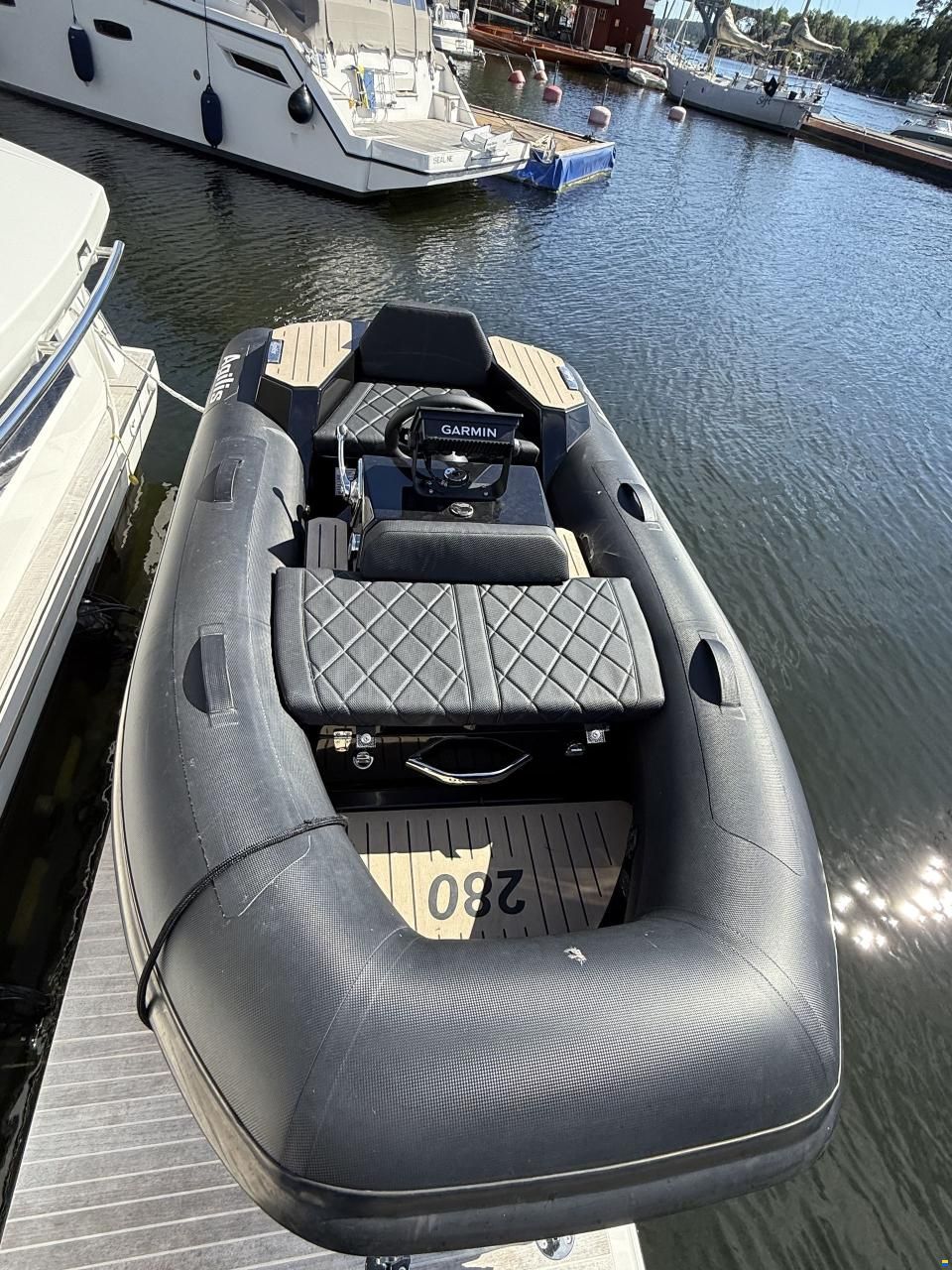 Agilis Jet Tender 280
