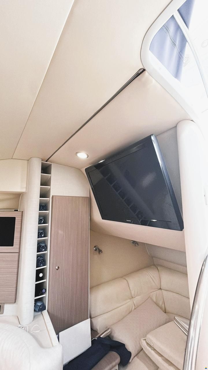Formula 37 Performance Cruiser