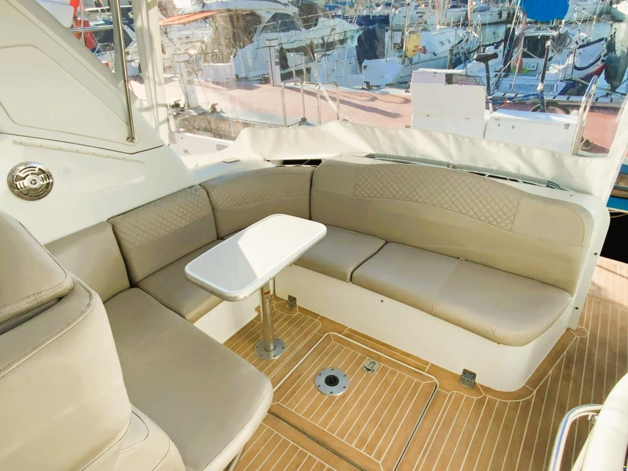 Formula 37 Performance Cruiser