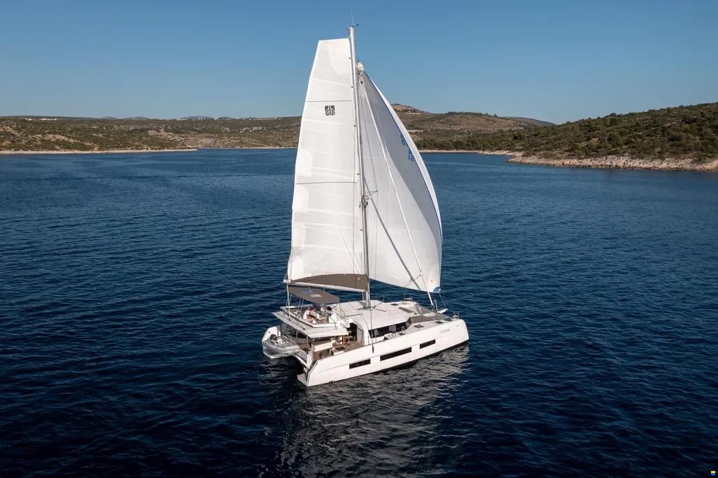 Dufour Catamarans CAT 48