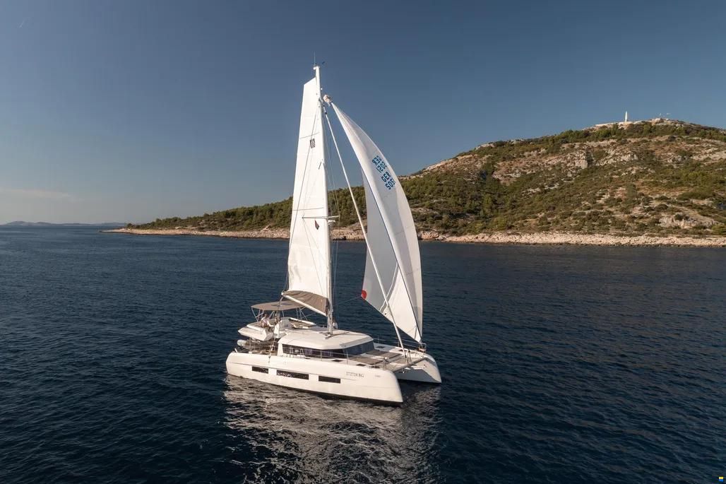 Dufour Catamarans CAT 48