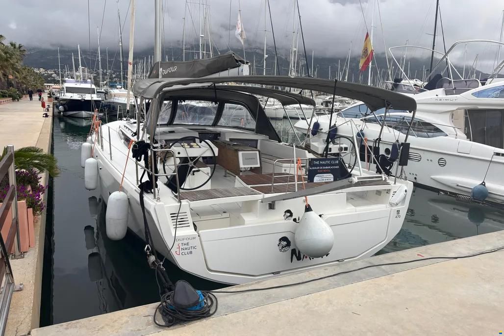 Dufour 470