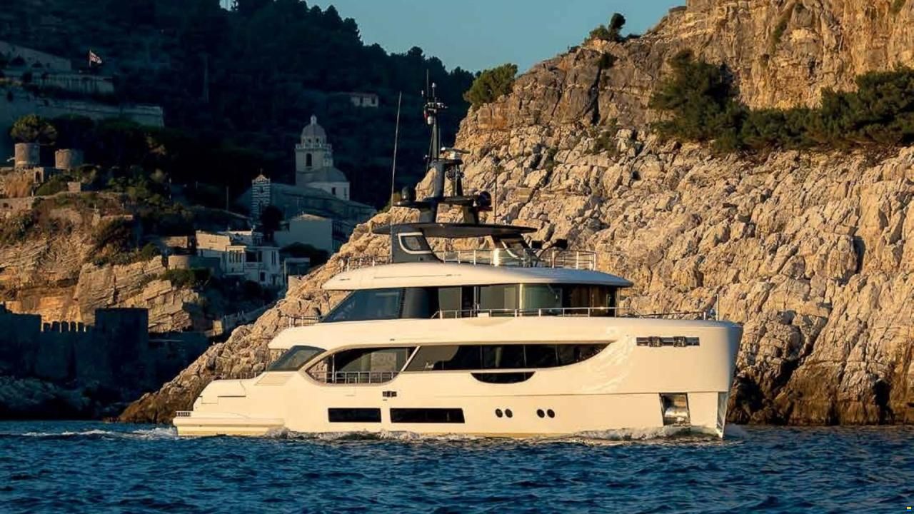Benetti Oasis 34