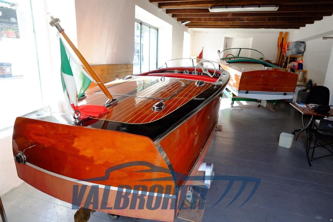Chris Craft wood