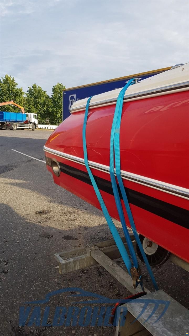 Chris Craft CORSAIR 25
