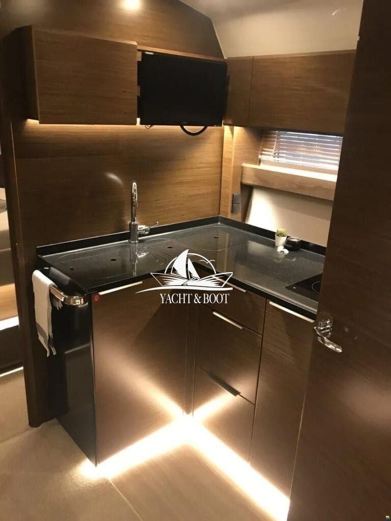Bavaria S 40 HT
