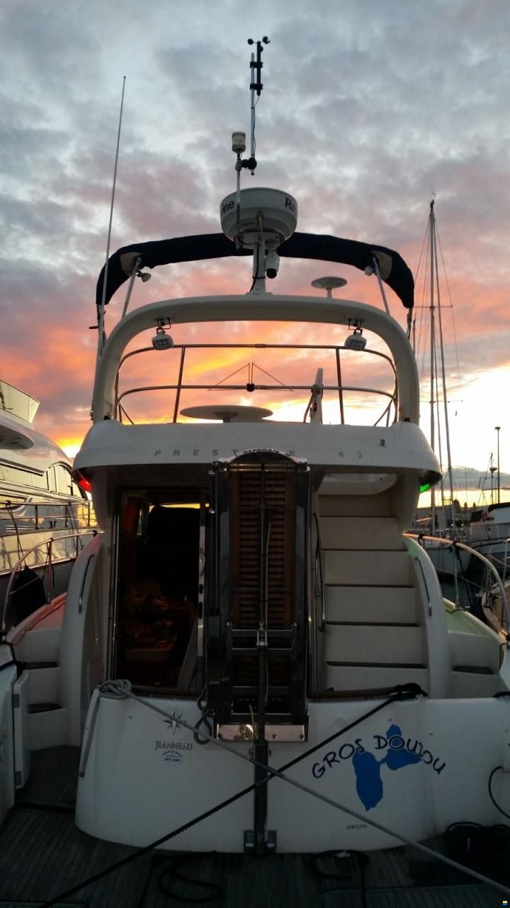 Jeanneau PRESTIGE 42 FLY