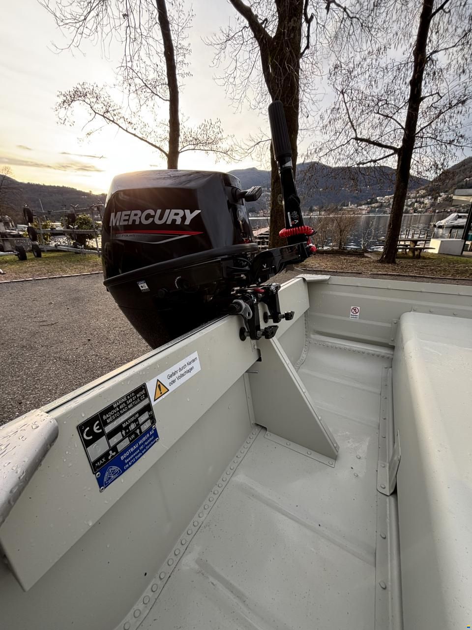 Marine 12M F8 MH EFI