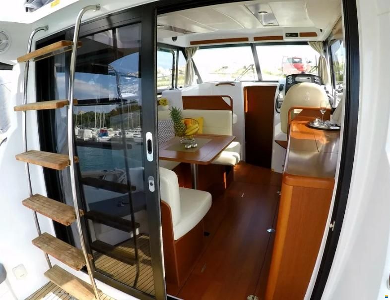 Beneteau ANTARES 30 FLY