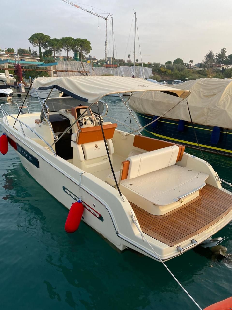 Invictus 250 CX