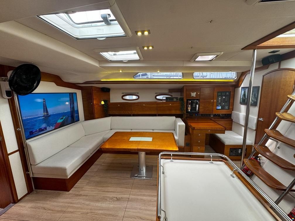 Hanse 531