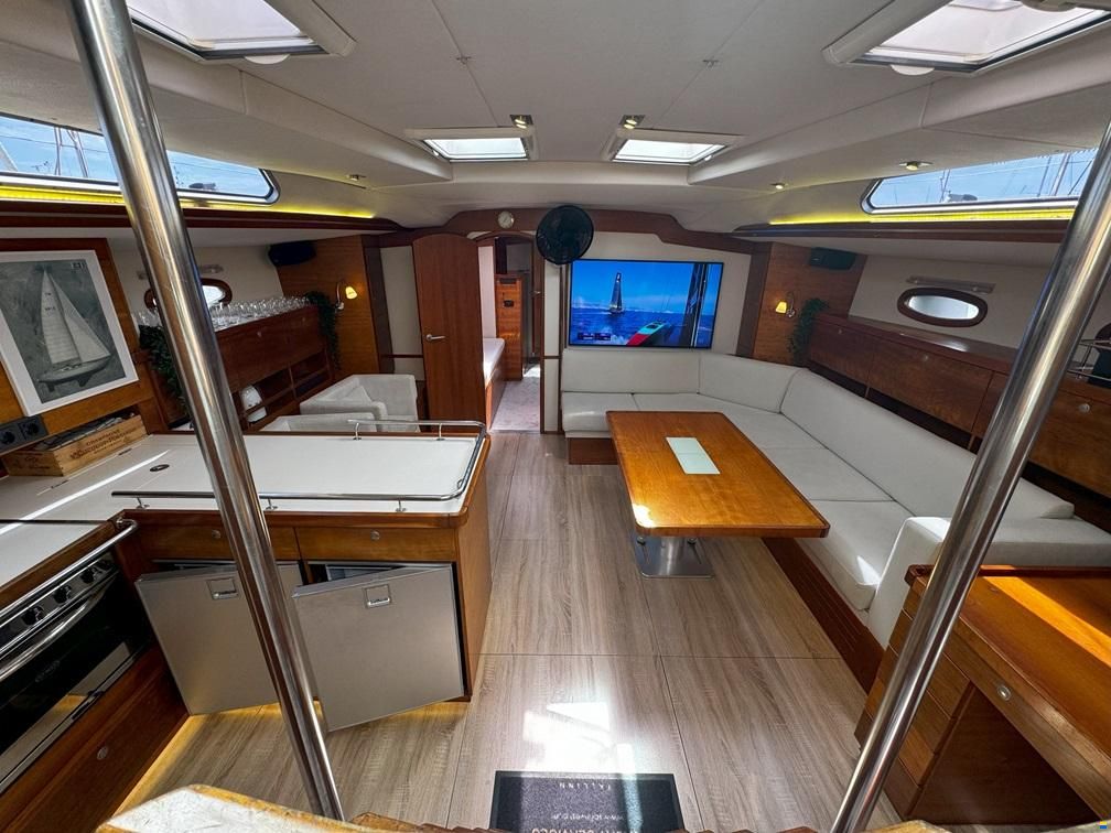 Hanse 531