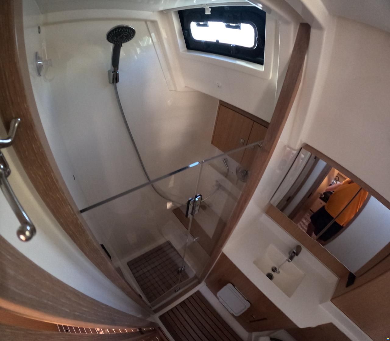 Bavaria C45 Style
