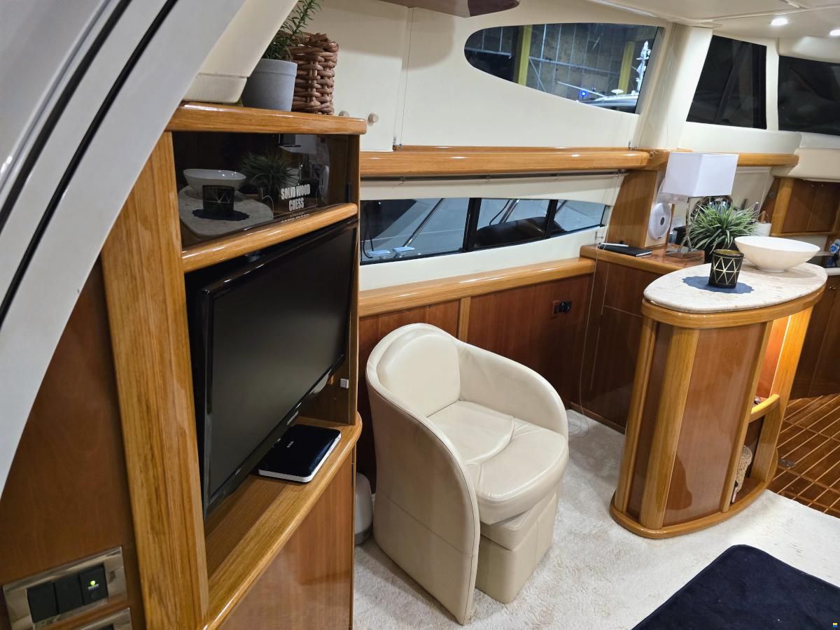 Sealine T47
