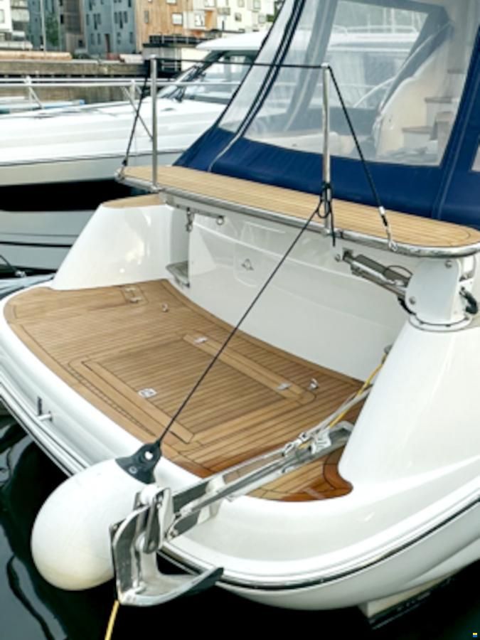 Sealine T47