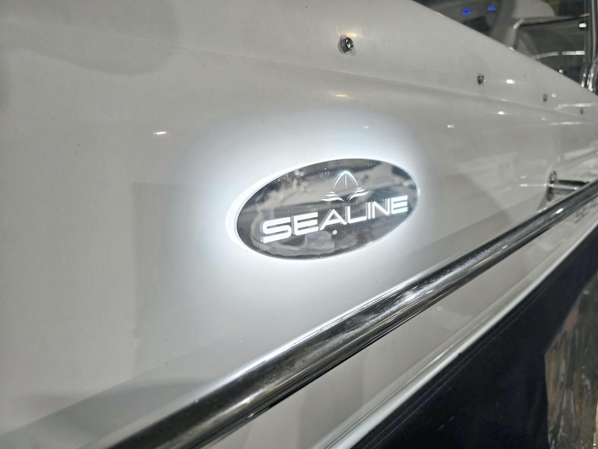 Sealine T47