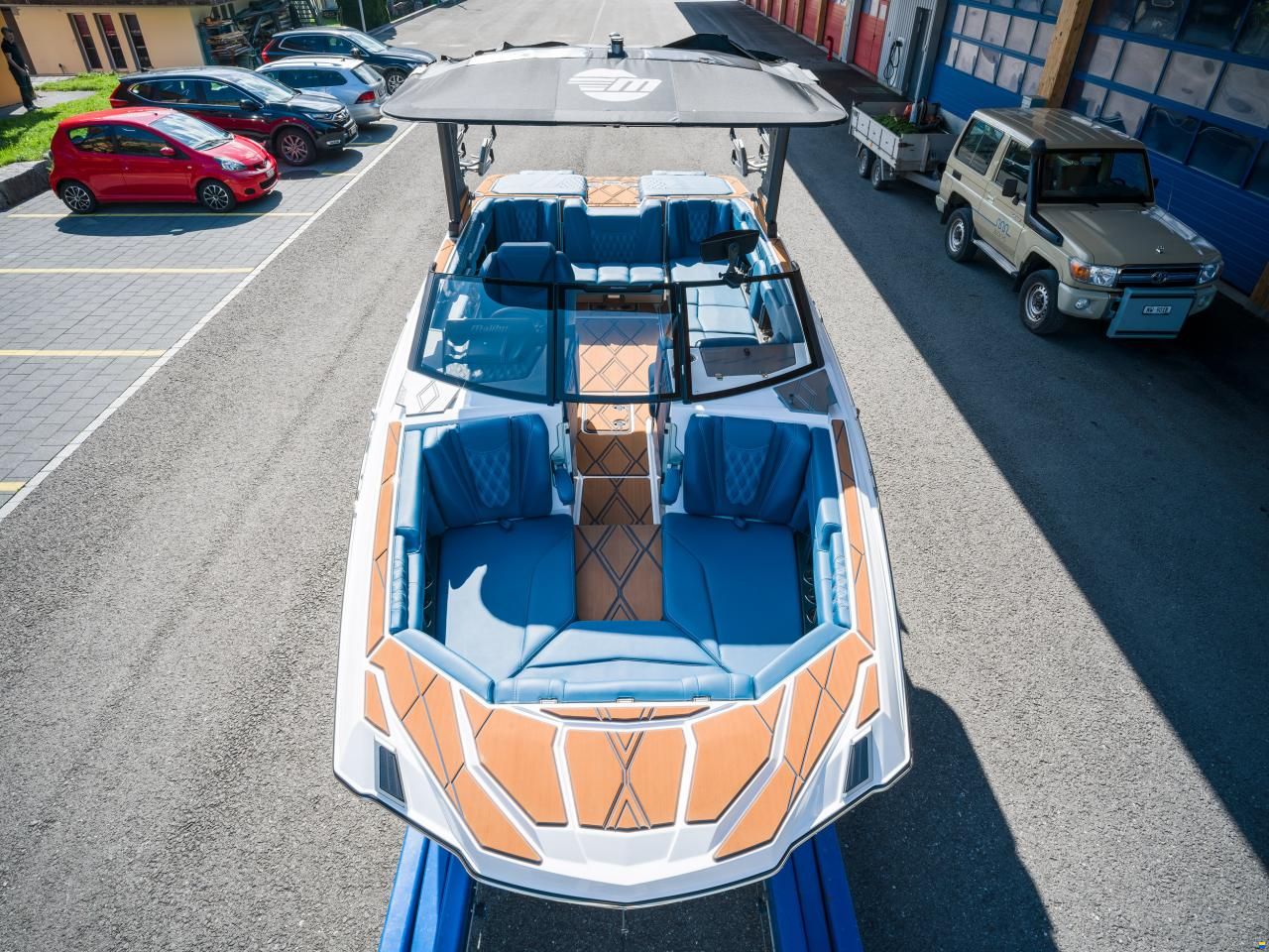 Malibu M230
