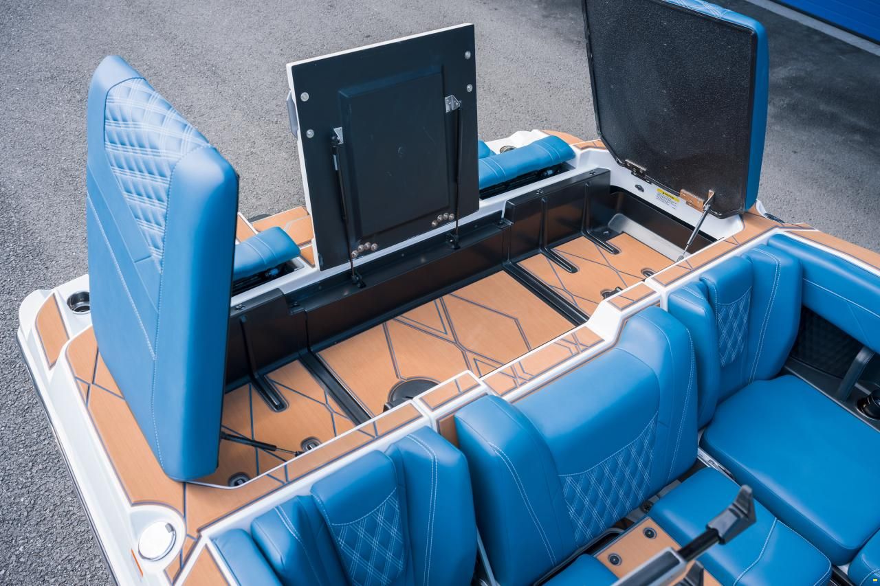 Malibu M230