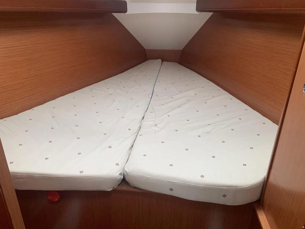 Beneteau Oceanis 343