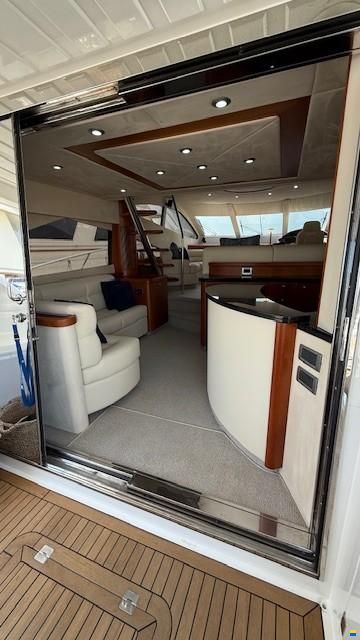 Sunseeker Manhattan 66