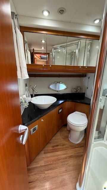 Sunseeker Manhattan 66