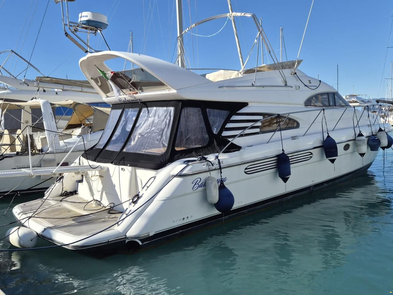 Fairline SQUADRON 55