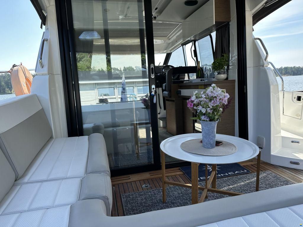 Jeanneau NC 33