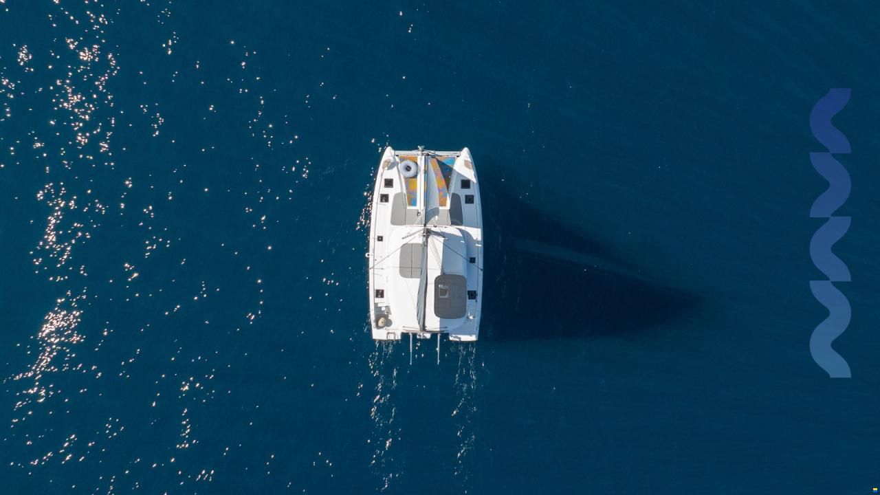 Lagoon 38