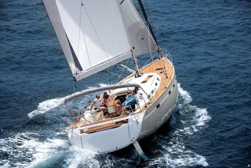 Bavaria CRUISER 55