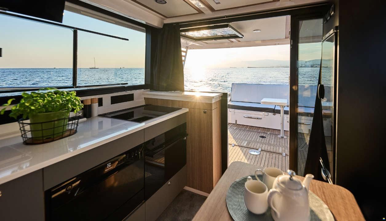 Northman 1300 Trawler