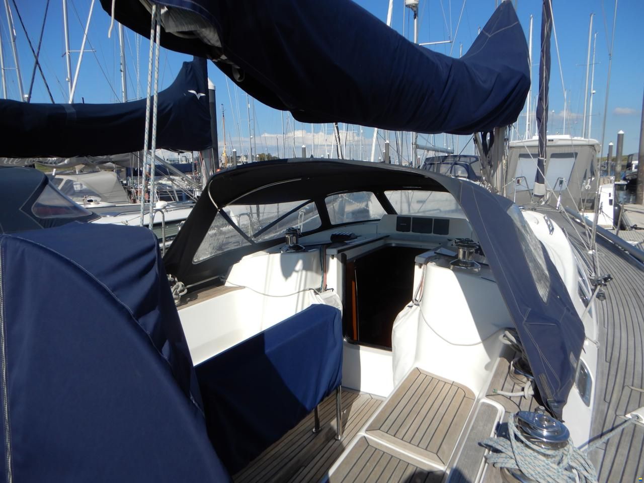 X-Yachts X-43