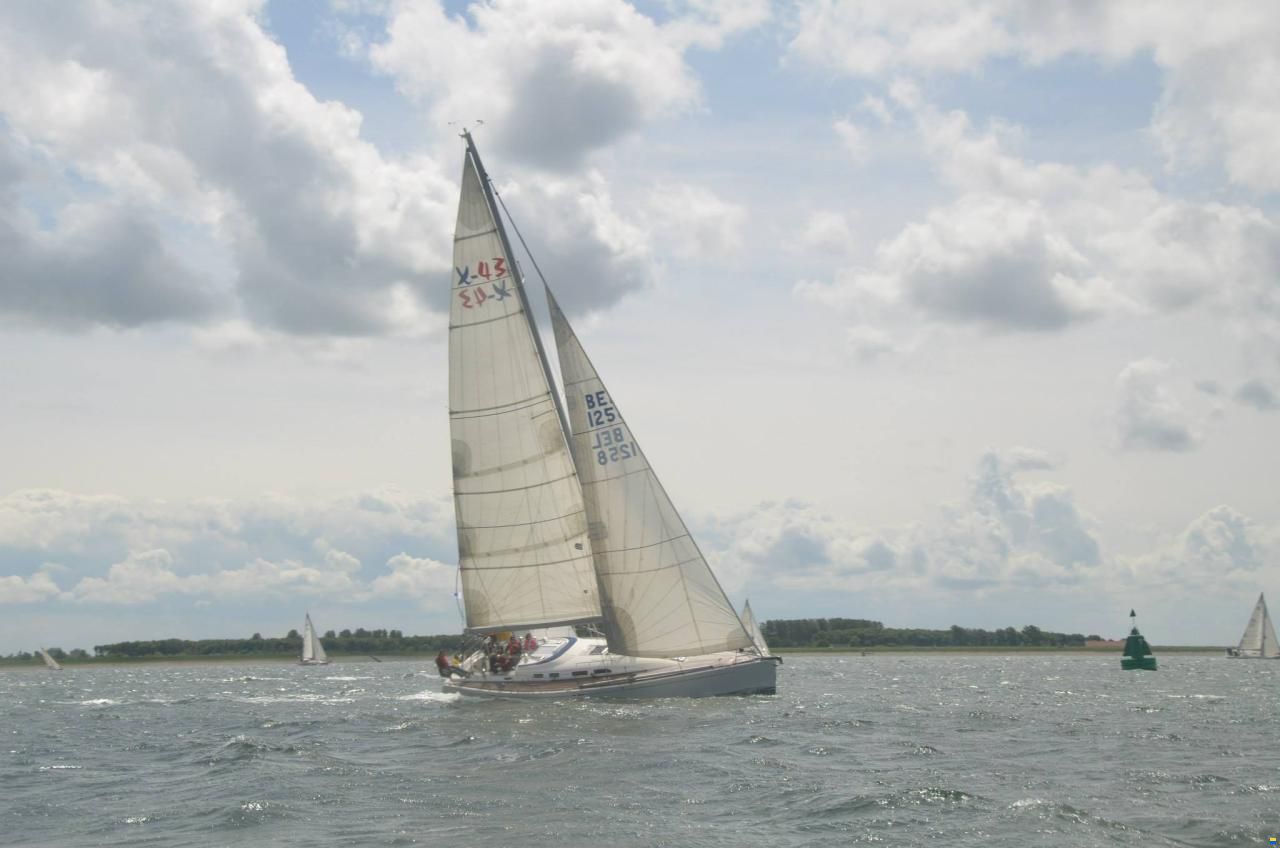 X-Yachts X-43