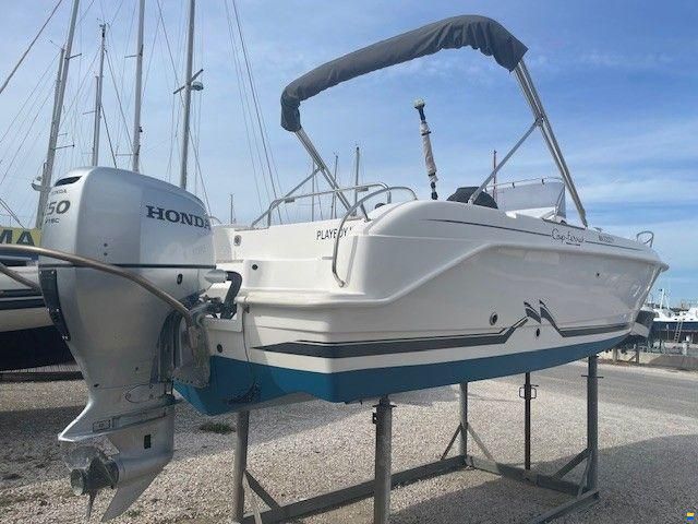 B2 Marine 652 OPEN CAP FERRET