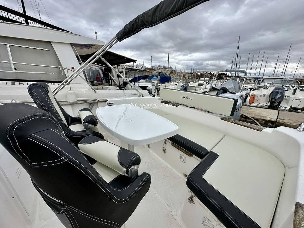 B2 Marine 652 OPEN CAP FERRET