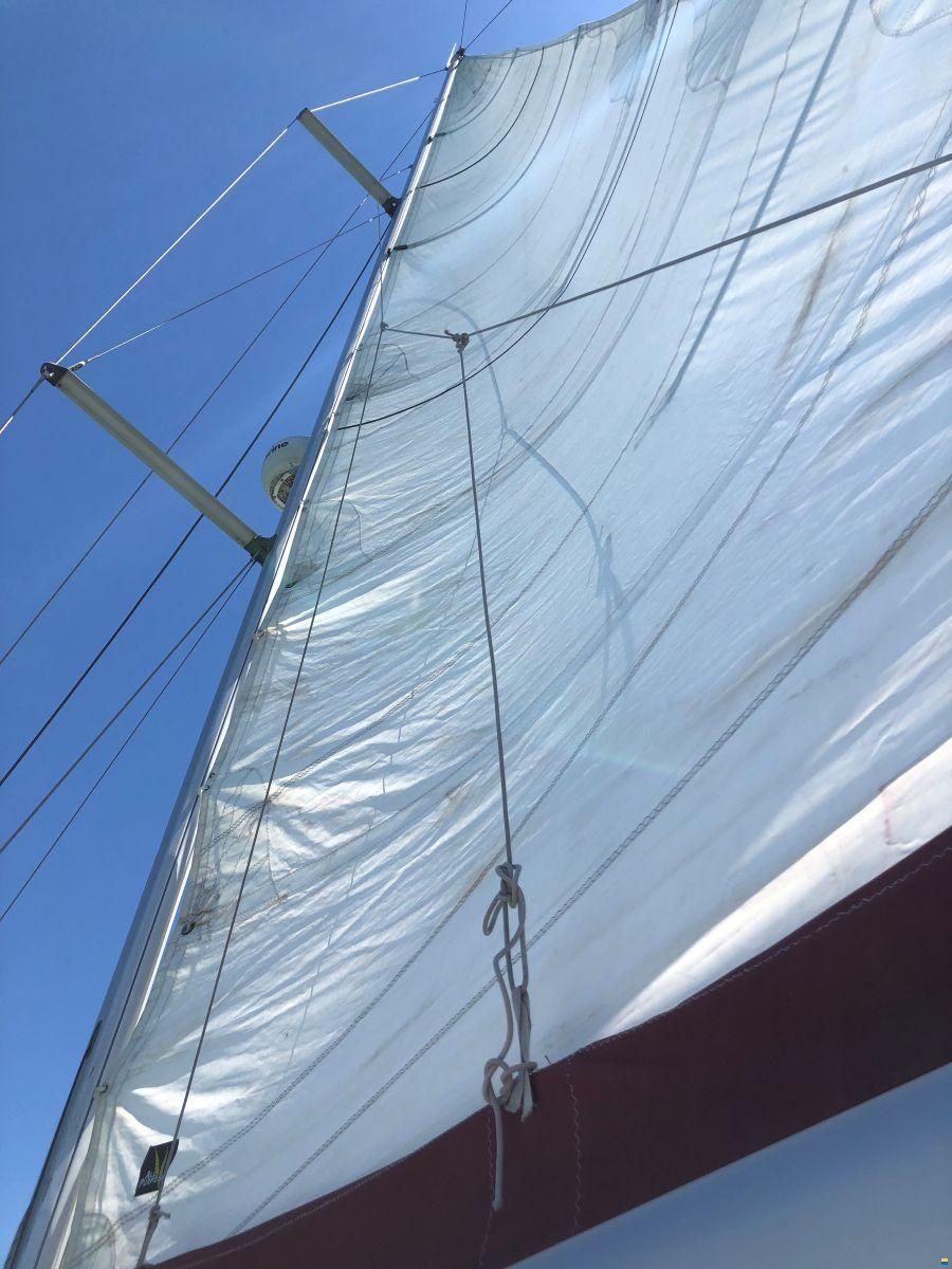 Beneteau OCEANIS 411