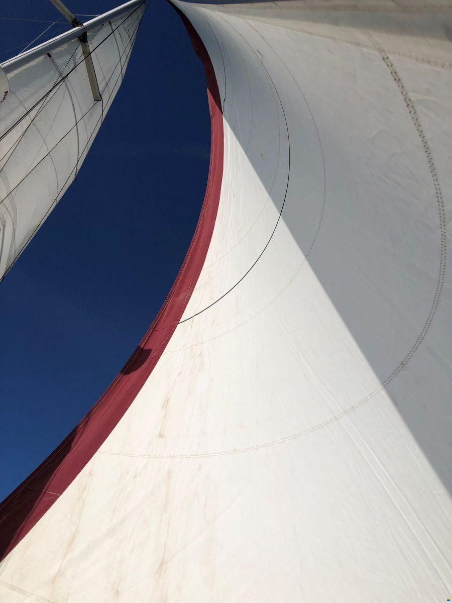Beneteau OCEANIS 411