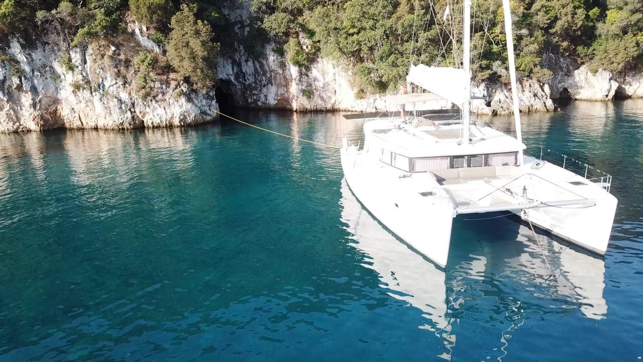 Lagoon 450F