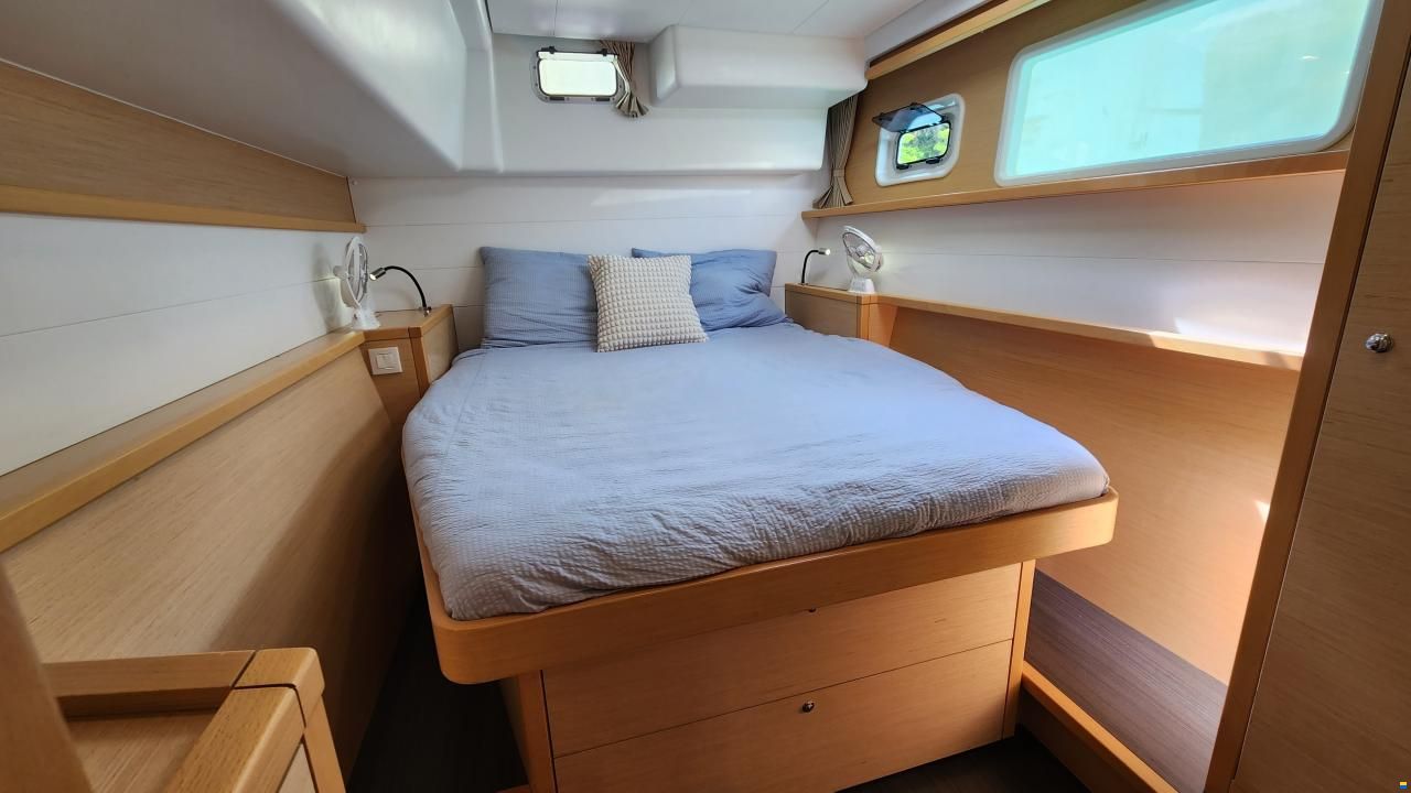Lagoon 450F