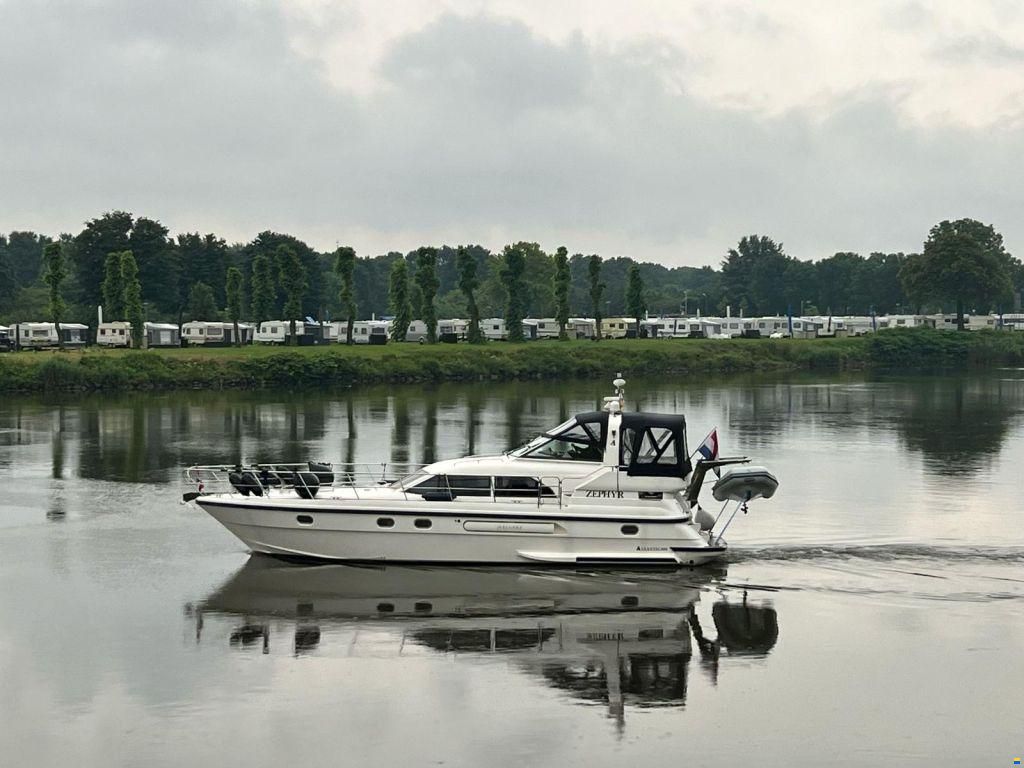Atlantic Yachts 444