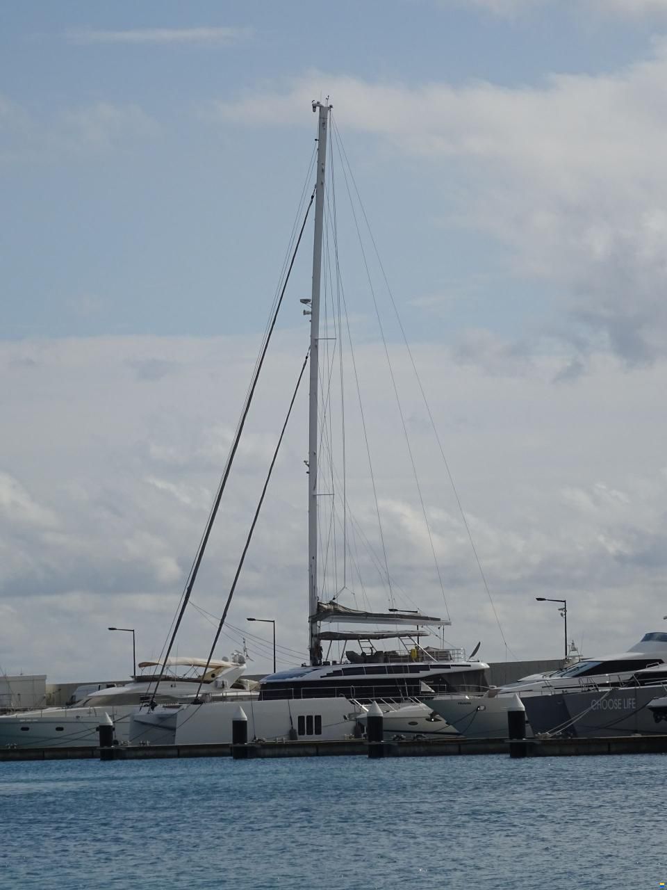 Chantier Catana Bali 5.4
