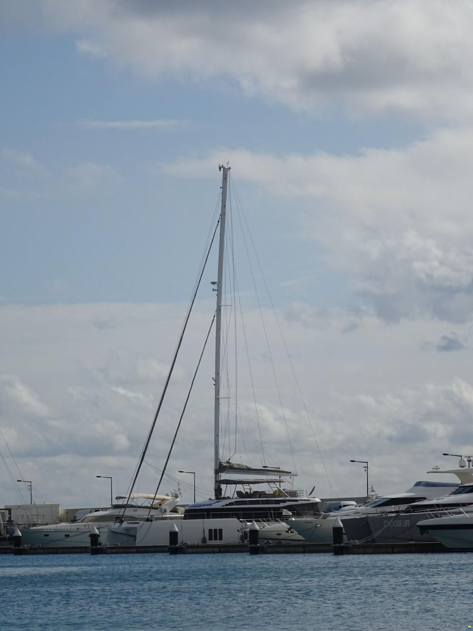 Chantier Catana Bali 5.4