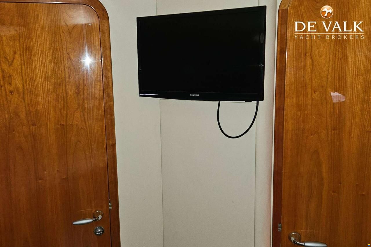 Sunseeker Portofino 53