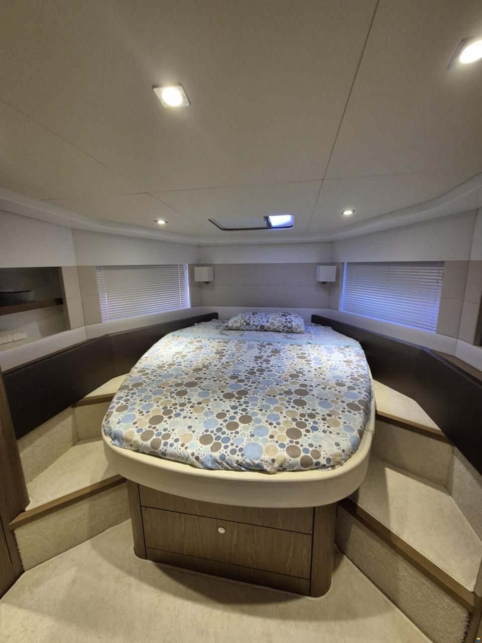 Beneteau 49 GT Flybridge