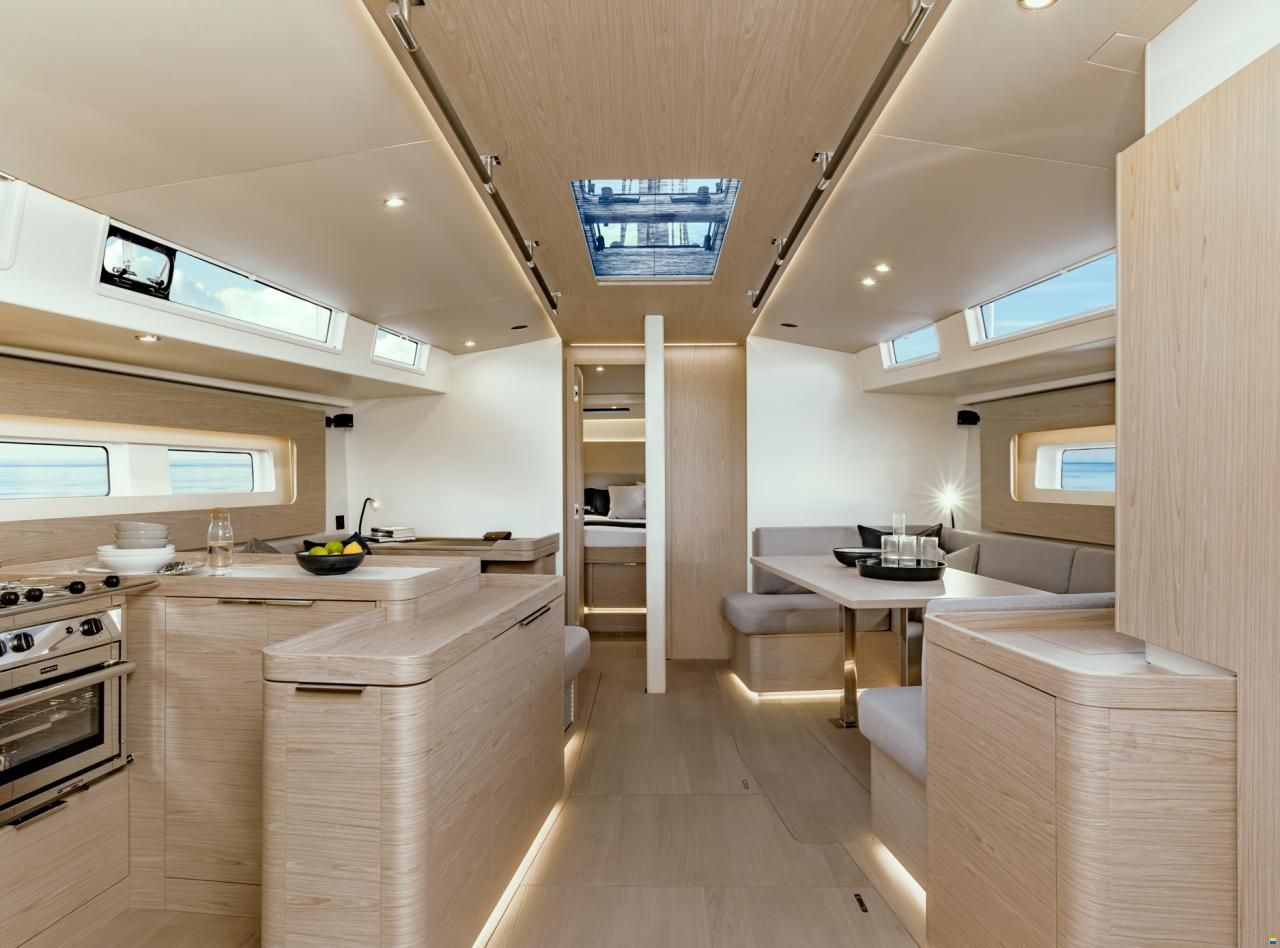 Beneteau Oceanis Yacht 54