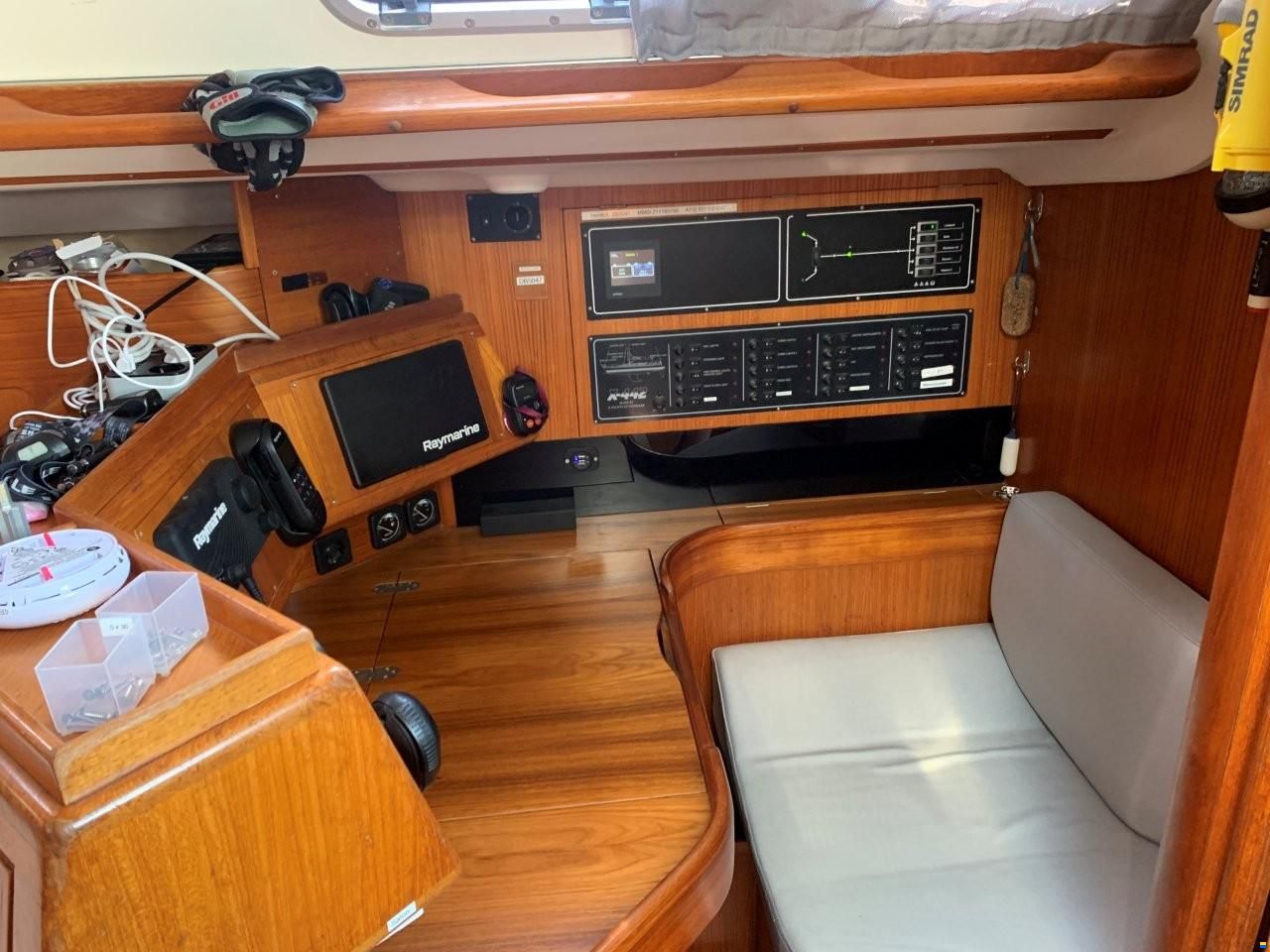 X-Yachts 442